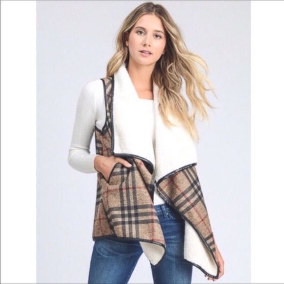 SANDIE-Plush Lined Wide Lapel Vest - Picture 3 of 3